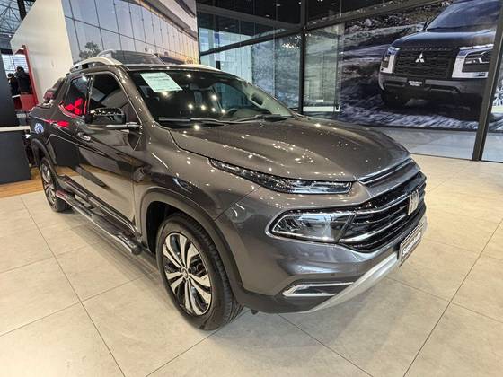 FIAT TORO 1.3 TURBO 270 FLEX VOLCANO AT6 FIAT TORO 1.3 TURBO 270 FLEX VOLCANO AT6